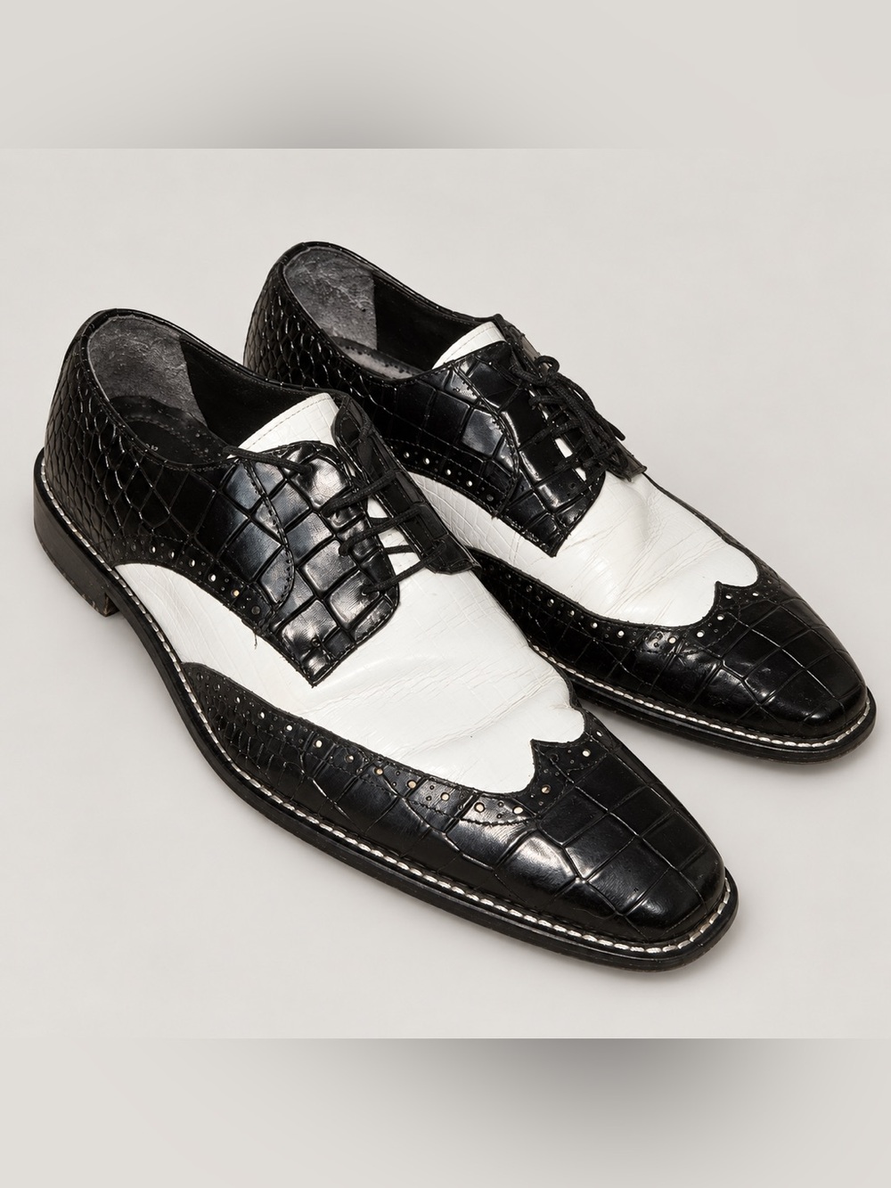 Stacy Adams Black & White Croc-Embossed Dress Shoes